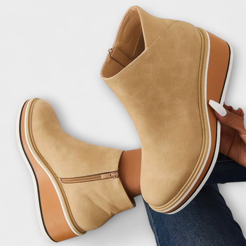 Brenda - Boots