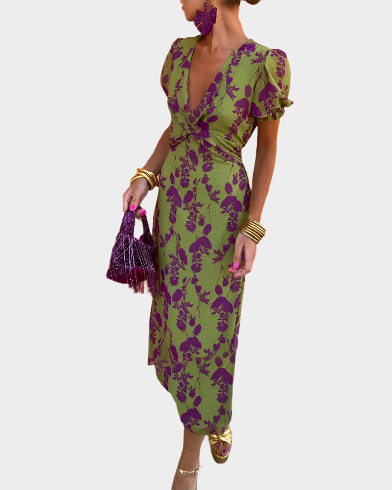 Abito da donna con fiore