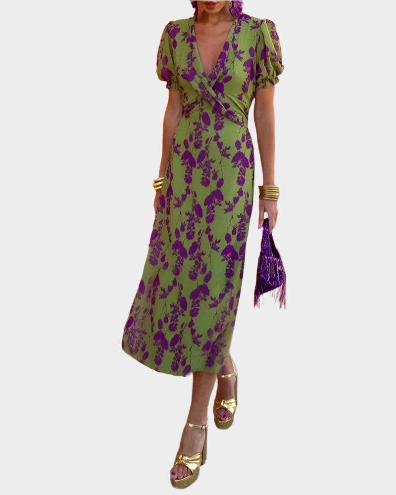 Abito da donna con fiore
