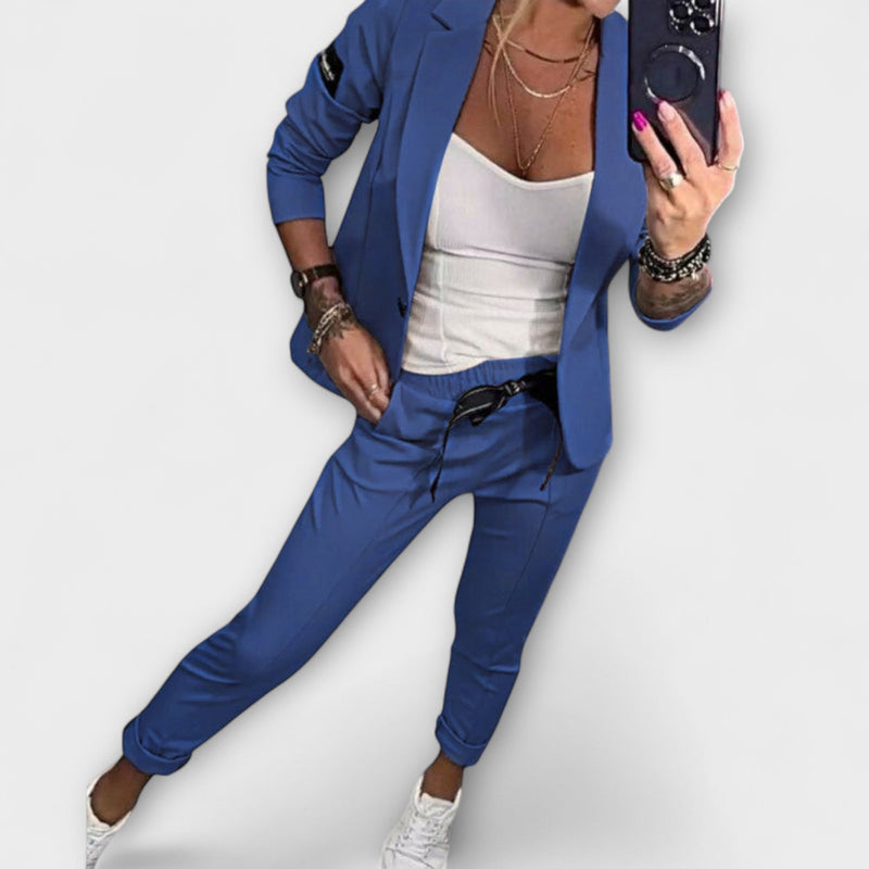 Vionne | Elegante completo composto da top, giacca e pantaloni