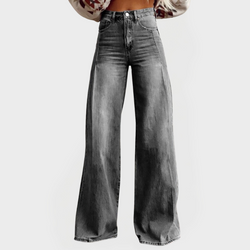 Jeans a gamba larga alla moda
