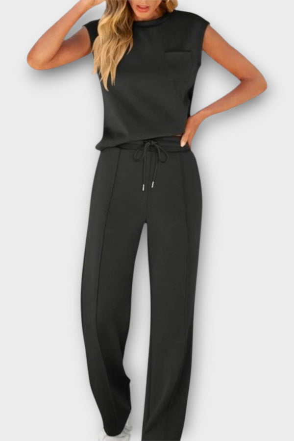 Completo camicetta e pantaloni senza maniche con coulisse