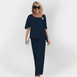 Elegante conjunto doble de blusa y pantalón