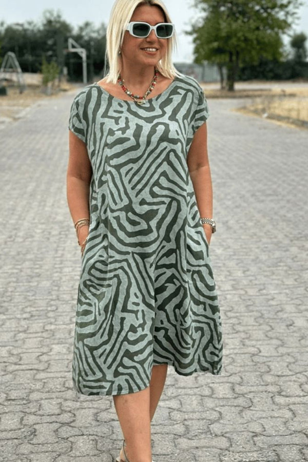 Nelia - Summer dress with round neck and beautiful print