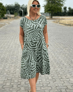 Despoina | Summer dress with round neckline and beautiful design
