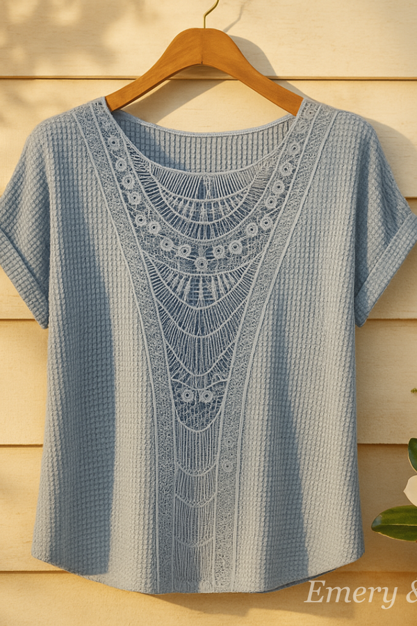 Lorine | Elegant Ibiza-Inspired Blouse