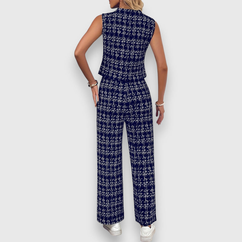 Completo due pezzi con scollo a V e pantaloni coordinati