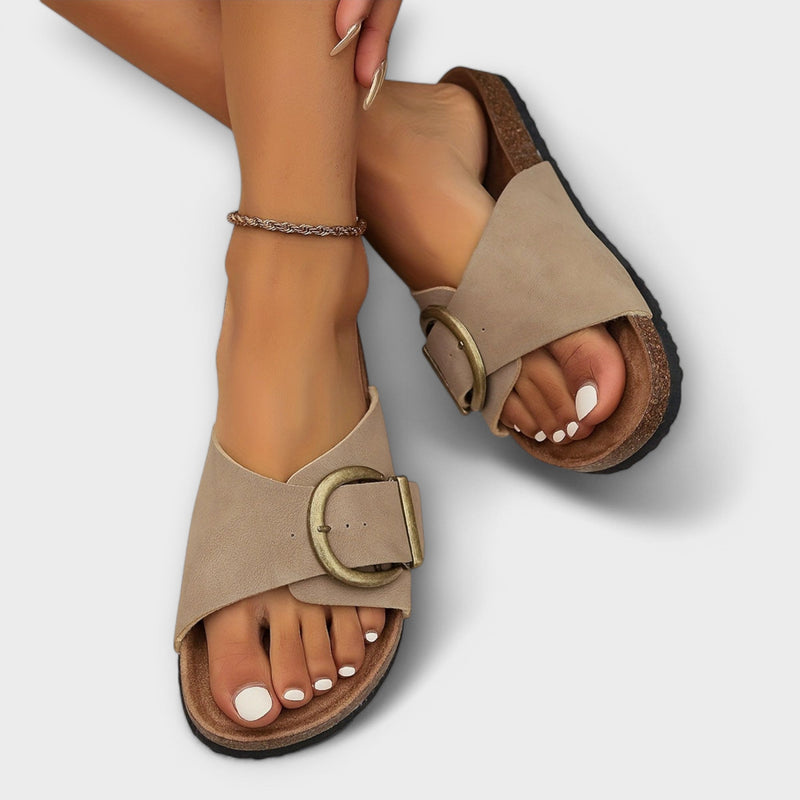 Chanclas cómodas con correa
