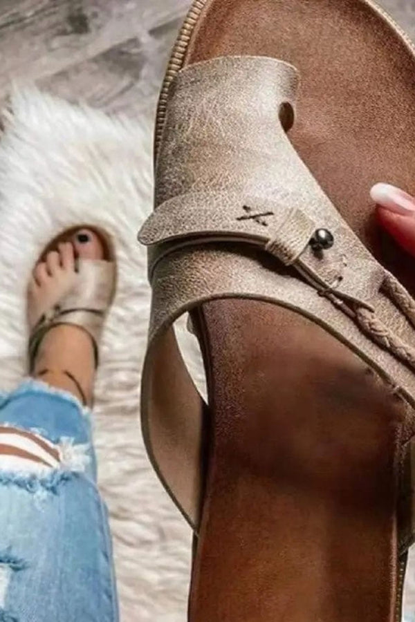 VANESSA – CHIC SLIP-ON SANDALS