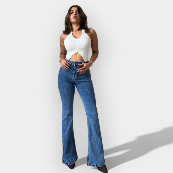 Jeans a zampa a vita alta