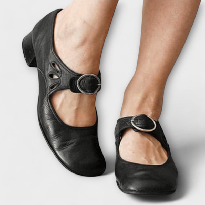Eleganti sandali in pelle