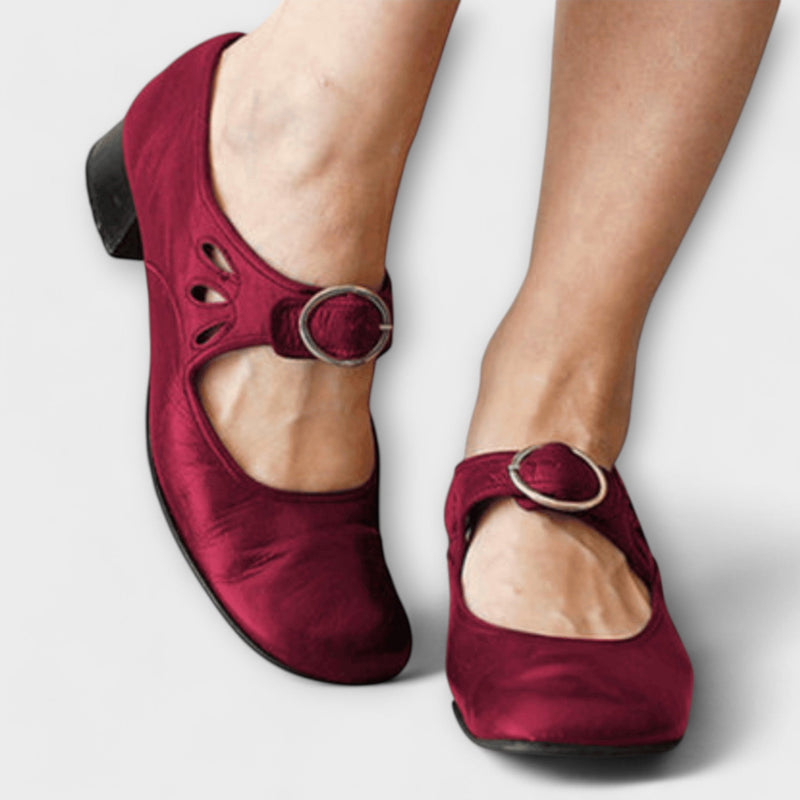 Eleganti sandali in pelle