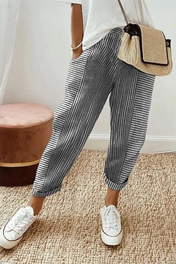 Celia | Pantaloni classici in cotone a righe 