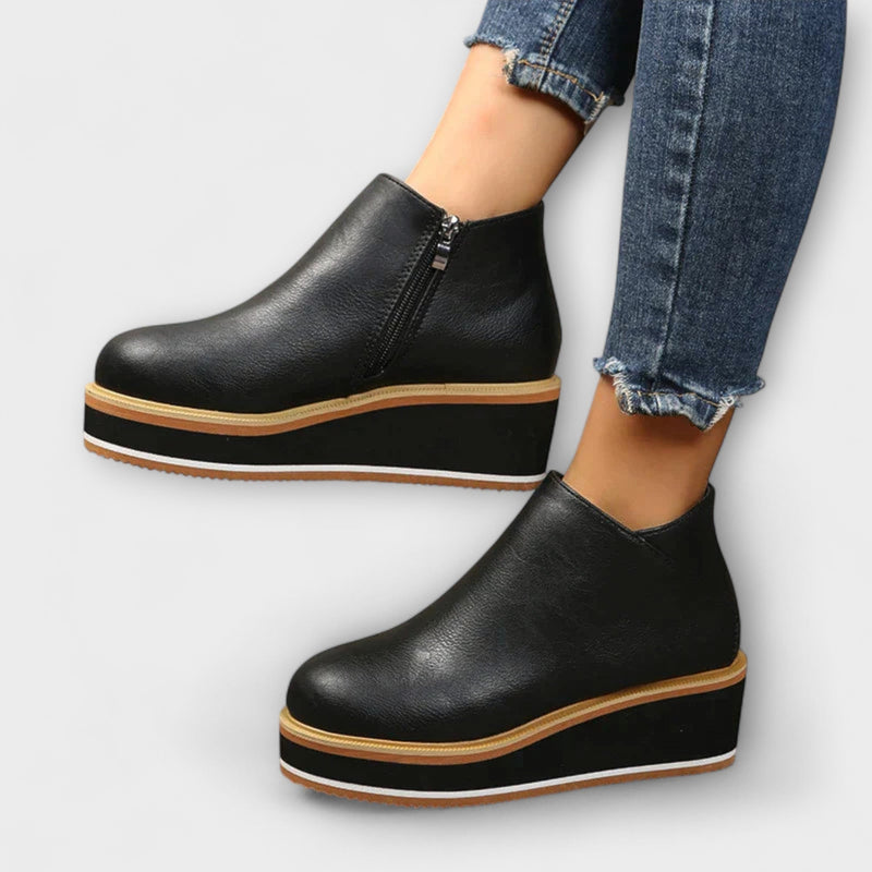 Brenda - Boots