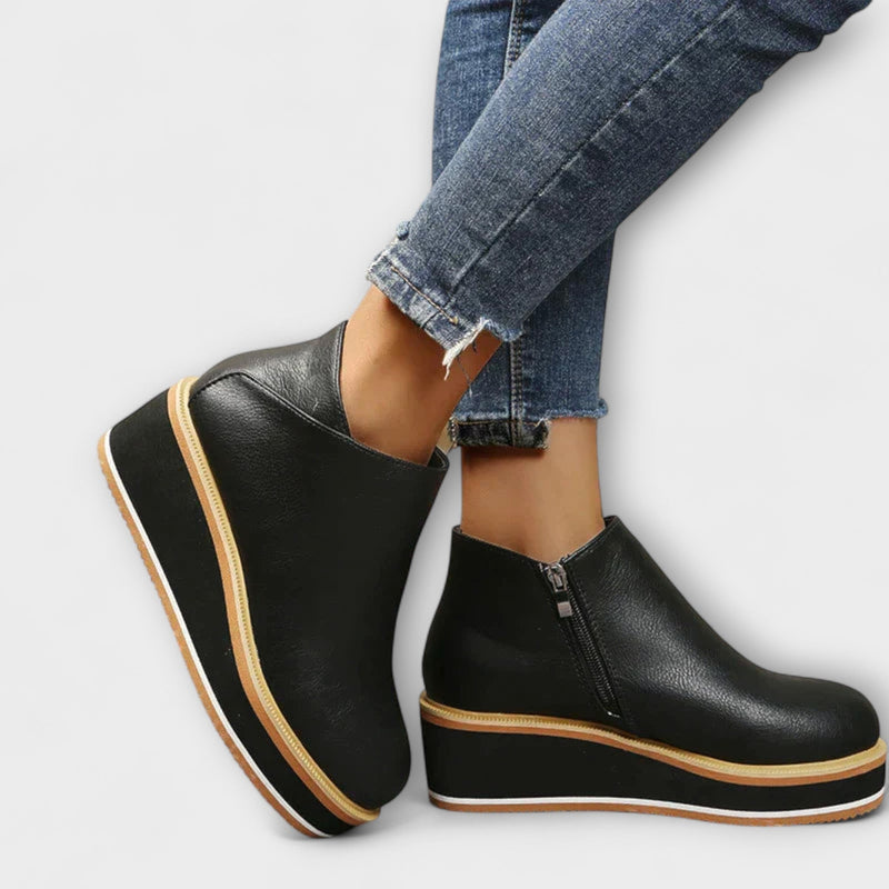 Brenda - Boots