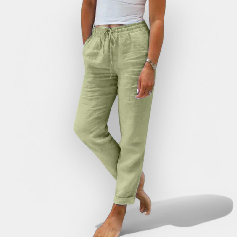 Pantaloni di lino aggiornati per l'estate