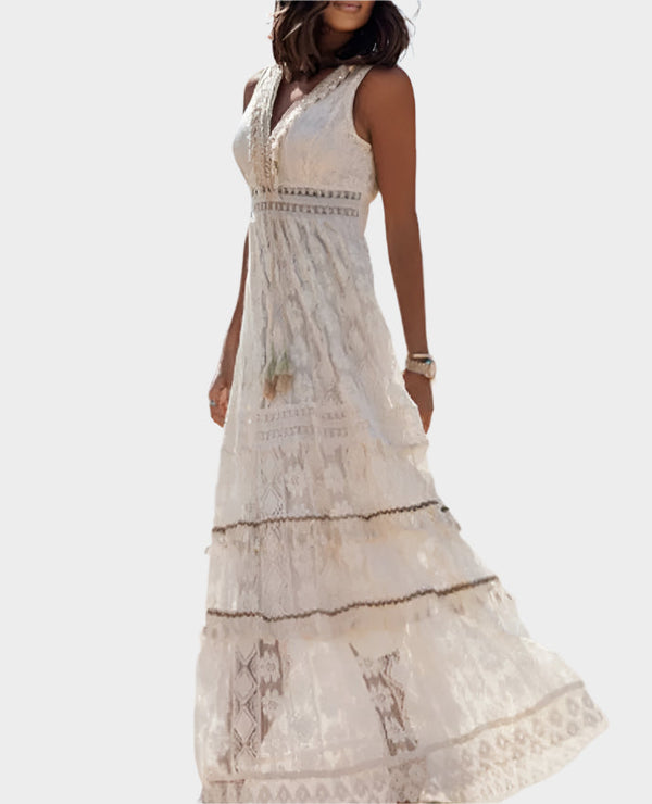 Abito retrò con stile boho e cravatta