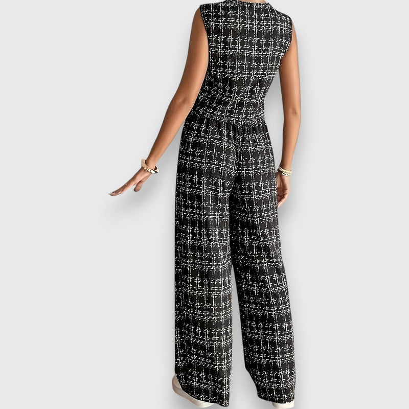Completo due pezzi con scollo a V e pantaloni coordinati