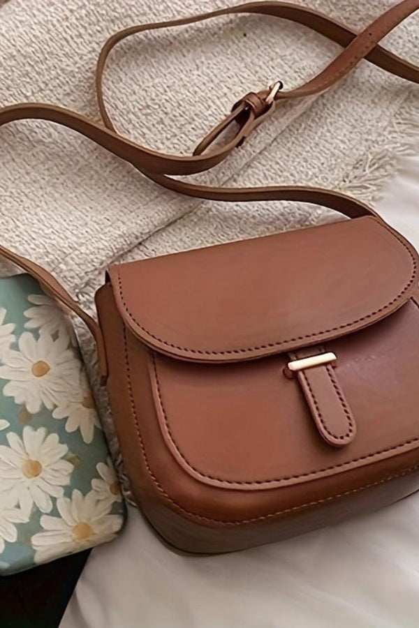 Aria™ Retro Grace | Elegant Saddle Crossbody Bag