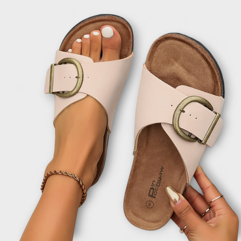 Chanclas cómodas con correa