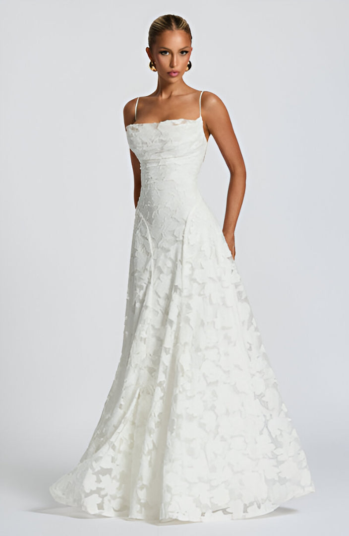 Franciszka™ | Long Lace Dress