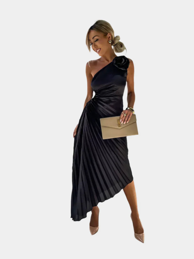 Vestido floral con notas románticas